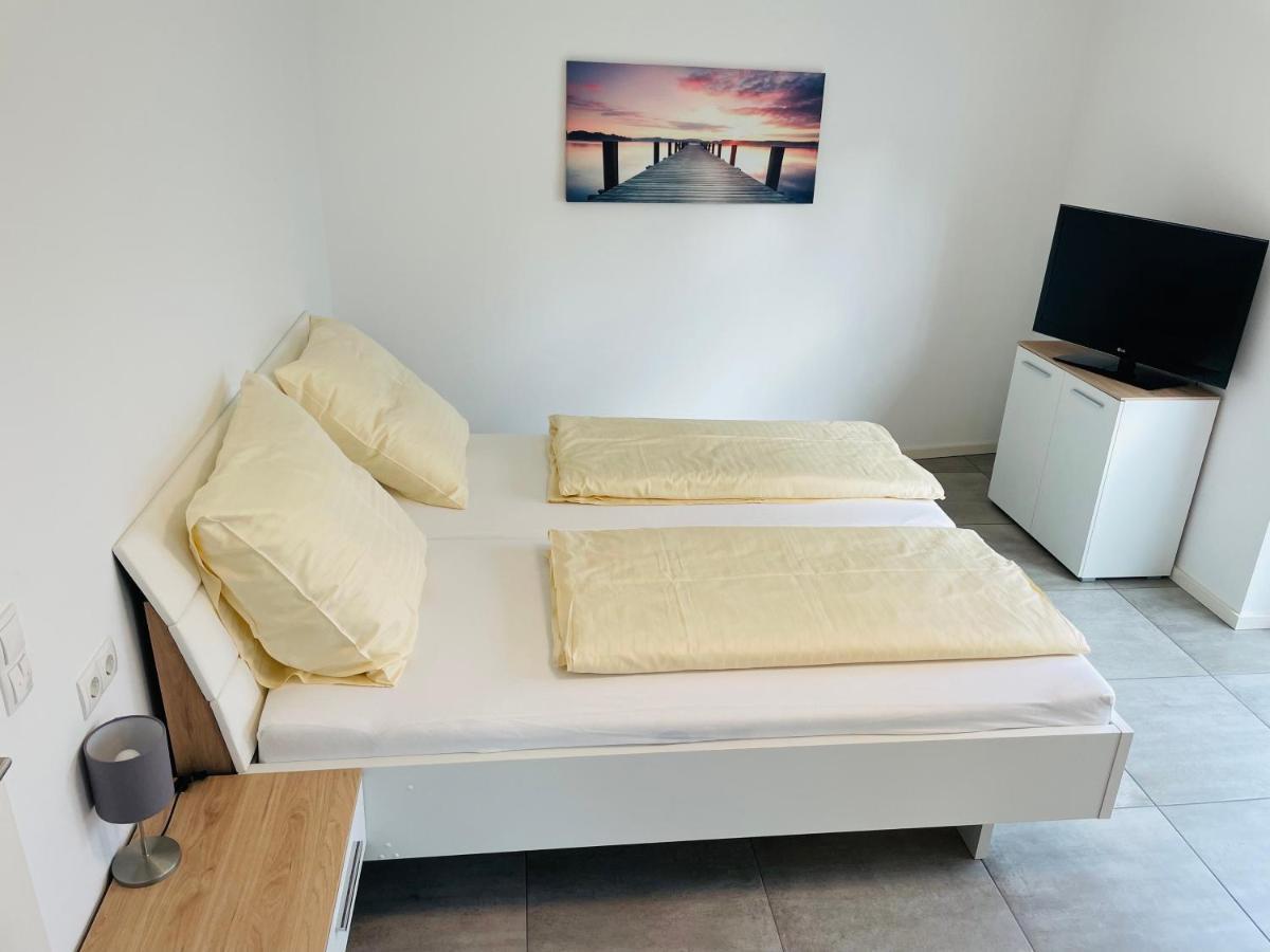 Deluxe Ferienwohnung Am Strandbad FDH Exterior photo
